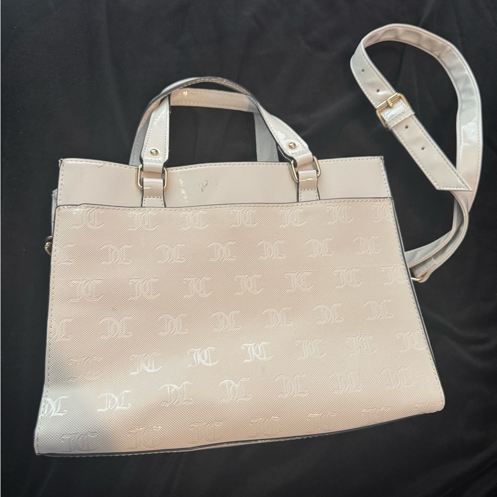 Juicy Couture White Shoulder Bag with Logo Design